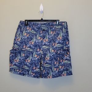 Izod Hawaiian Print Short